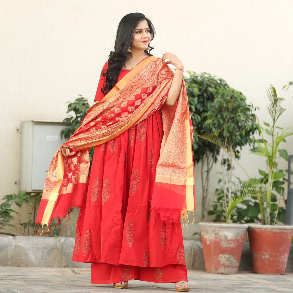 Georgette Plain Anarkali Suit In Red Color With Dupatta – urban-trend.co.in